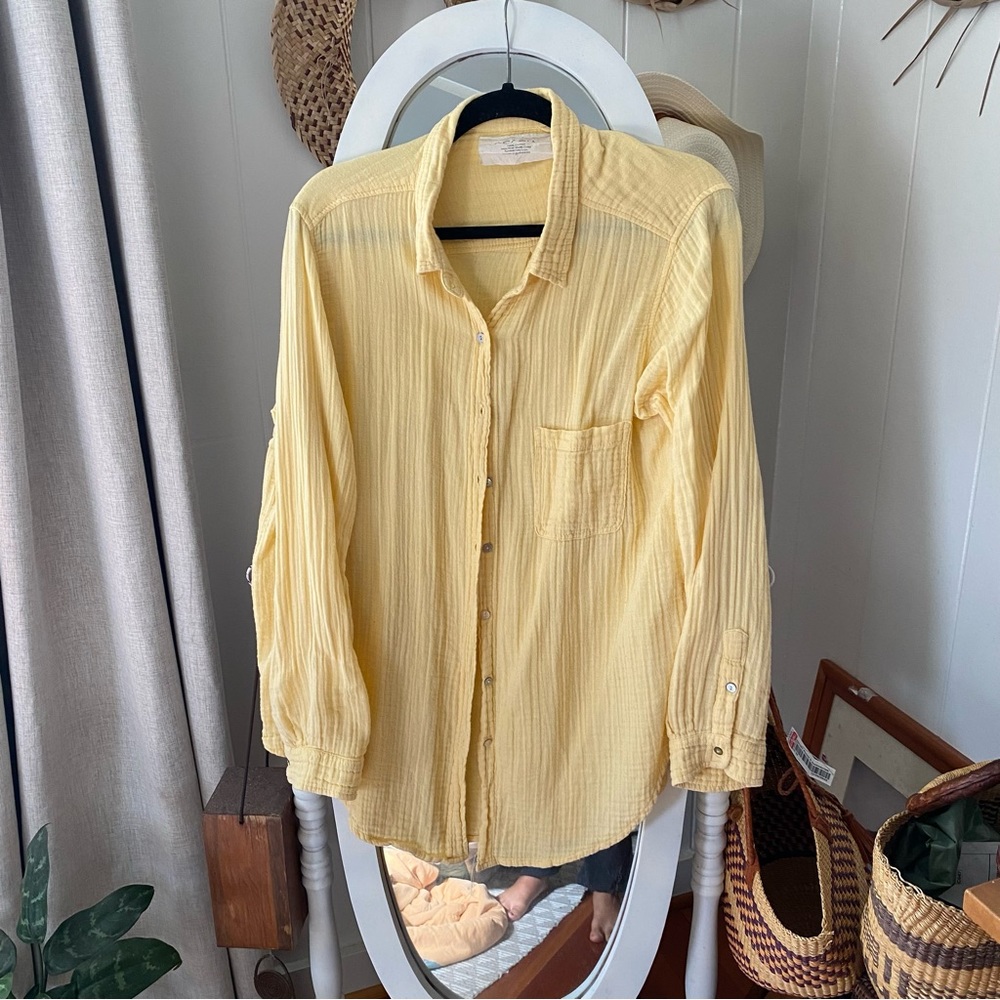 Acacia button down